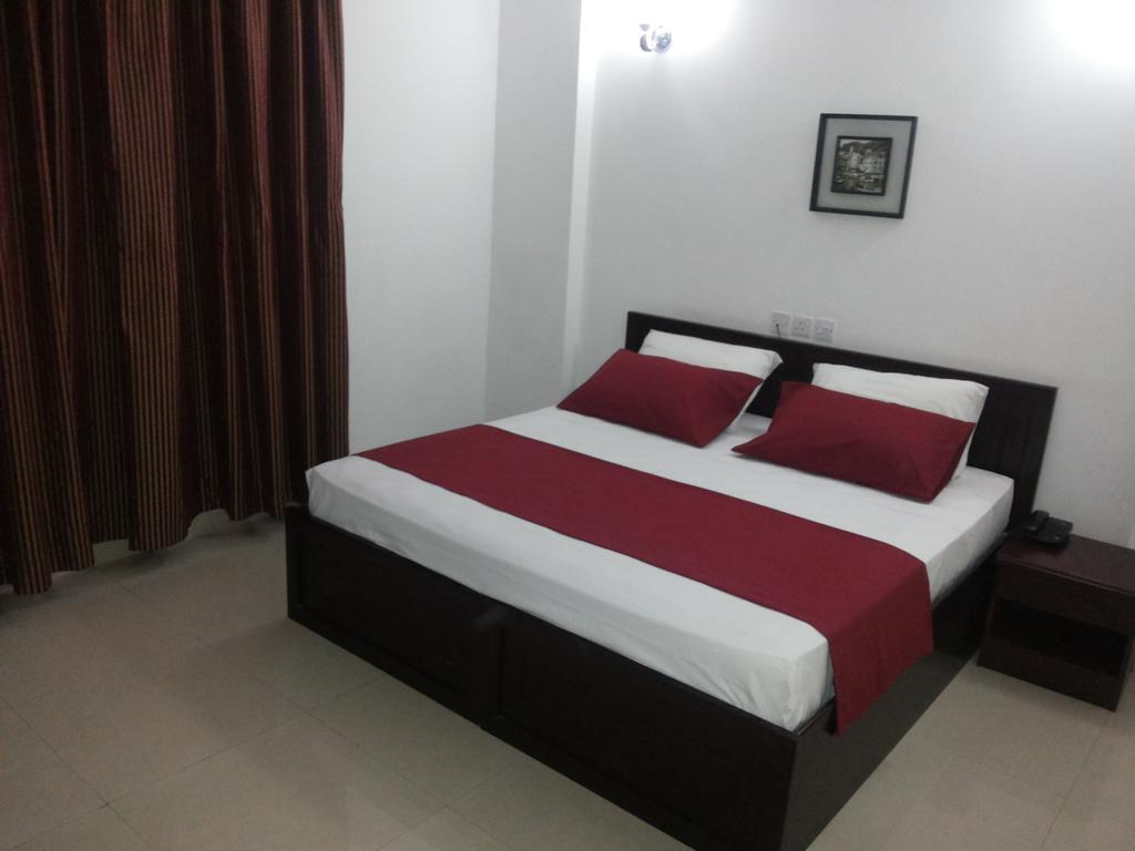 Azaiba Hotel Apartments มัสกัต ห้อง รูปภาพ